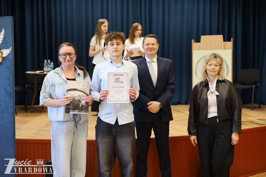 XIX Powiatowe Dyktando w Dwójce