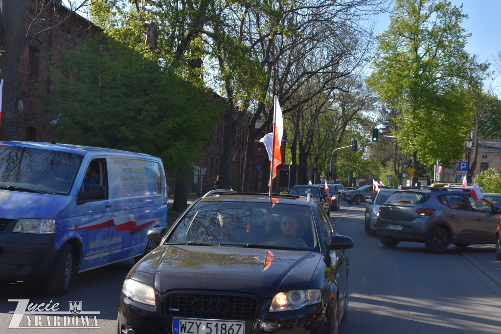 Świąteczny rajd z biało-czerwoną po Żyrardowie