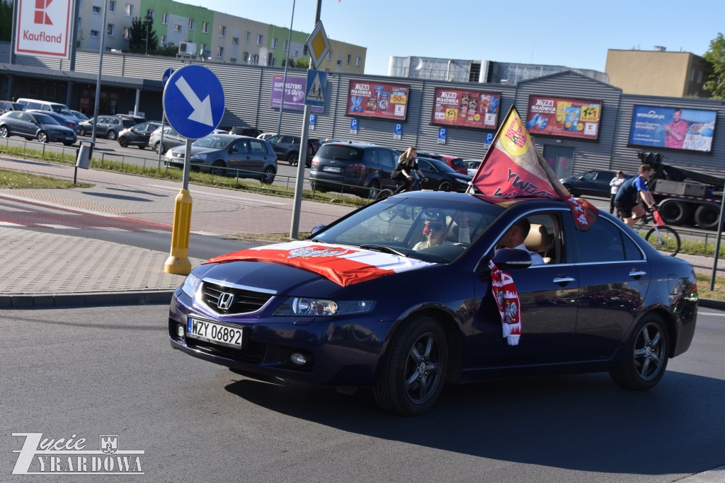 Świąteczny rajd z biało-czerwoną po Żyrardowie