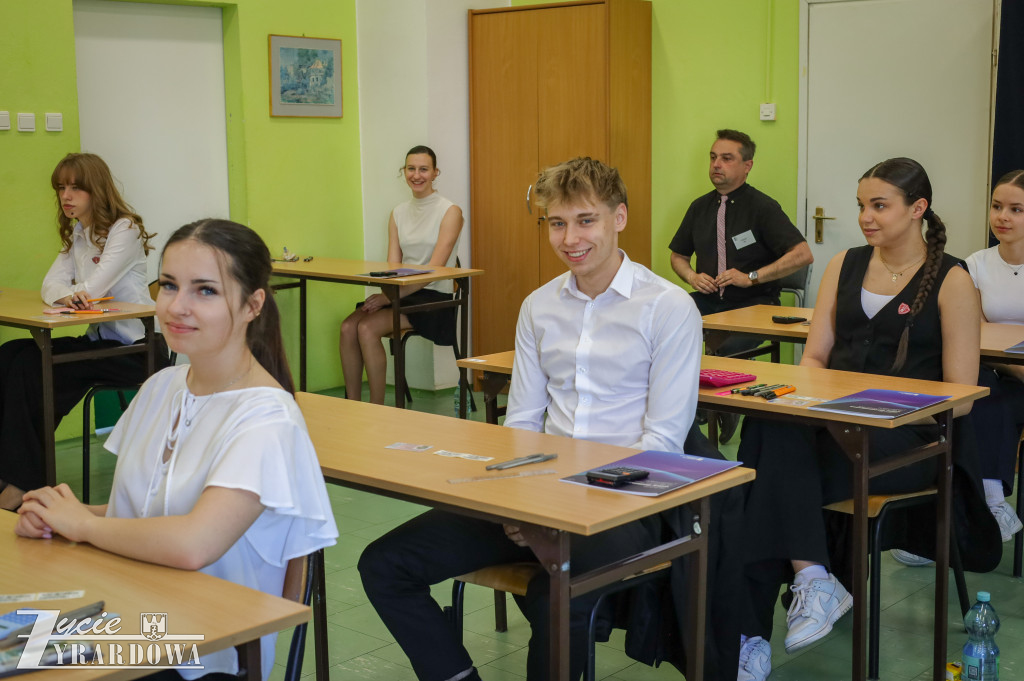 Czerwoniak: Matura trwa - dziś królowa nauk