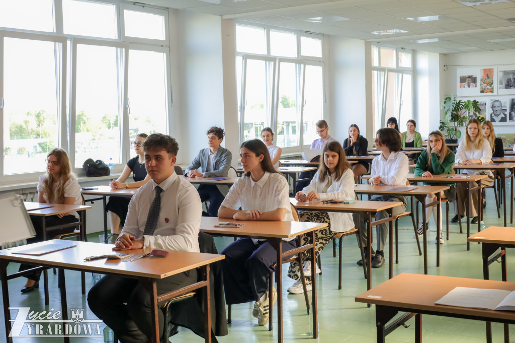 Czerwoniak: Matura trwa - dziś królowa nauk