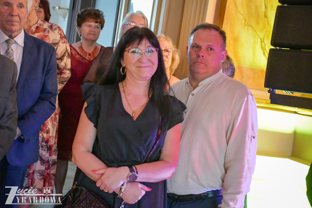 Wspólne świętowanie i integracja 200 seniorów