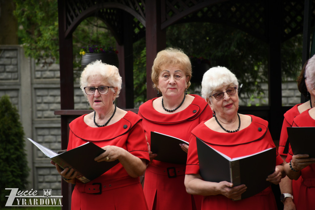 Śpiewem i muzyką radują serca