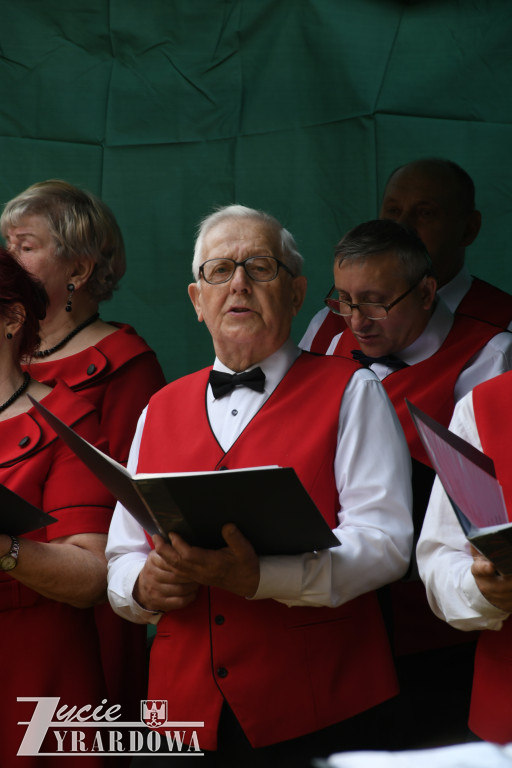 Śpiewem i muzyką radują serca