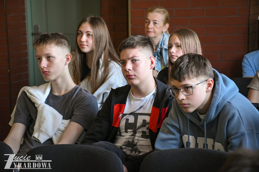 Młodzieżowe „1 z 10”