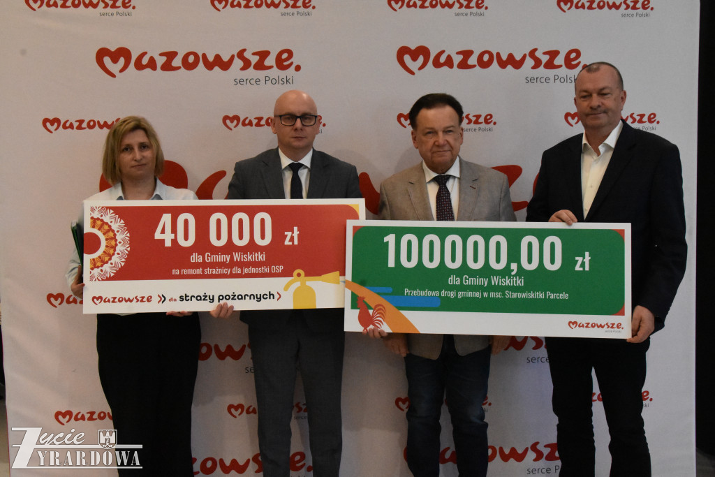 Od Marszałka – 15 milionów w świątecznym prezencie