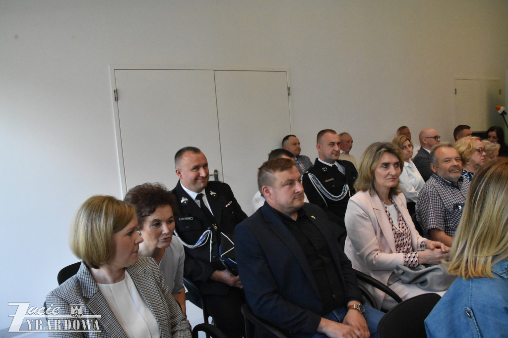 Od Marszałka – 15 milionów w świątecznym prezencie