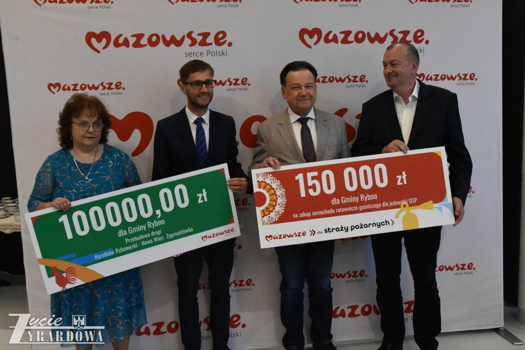 Od Marszałka – 15 milionów w świątecznym prezencie