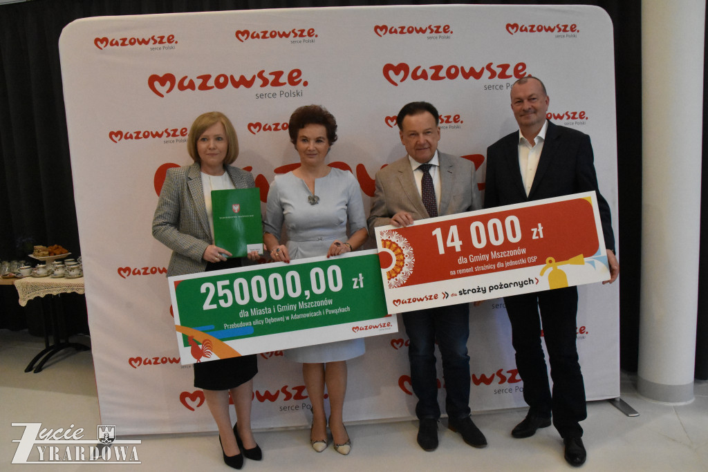 Od Marszałka – 15 milionów w świątecznym prezencie