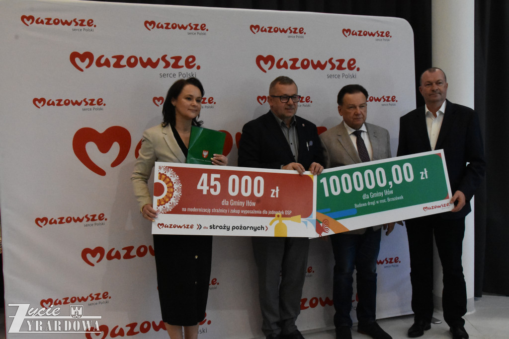 Od Marszałka – 15 milionów w świątecznym prezencie