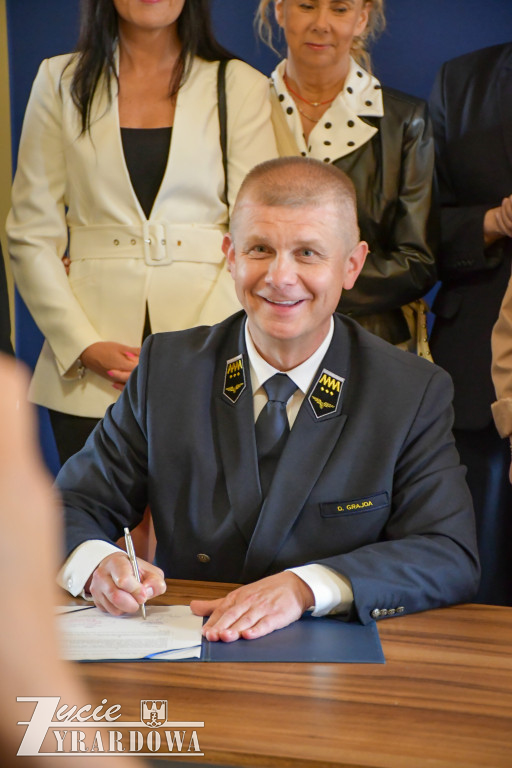 Gwizd parowozu i nowa przyszłość dworca