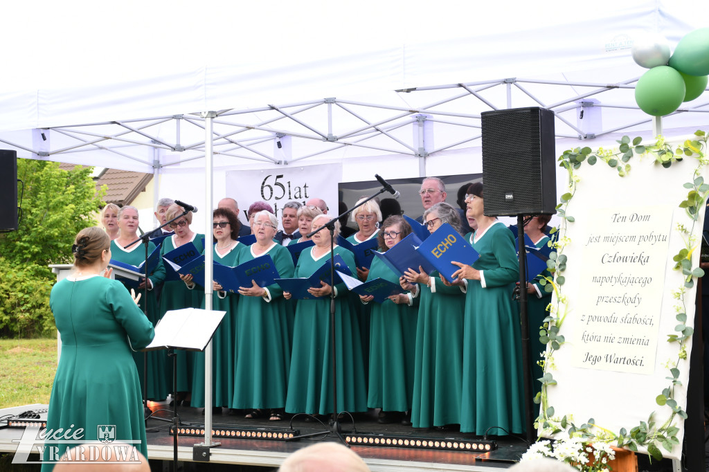 Nie mury, lecz ludzie tworzą dom – 65 lat DPS