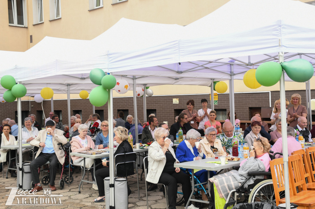 Nie mury, lecz ludzie tworzą dom – 65 lat DPS
