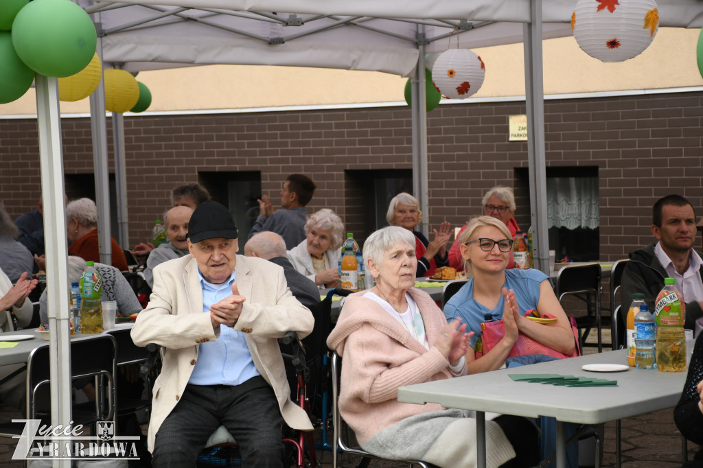 Nie mury, lecz ludzie tworzą dom – 65 lat DPS