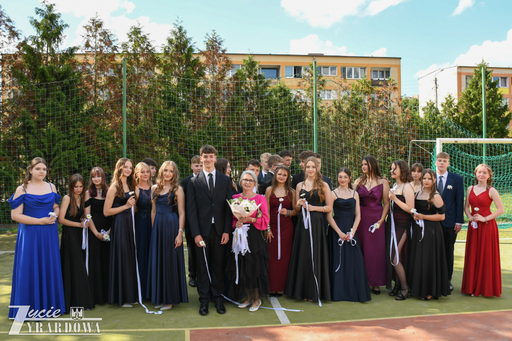 Bal ósmoklasisty w Siódemce