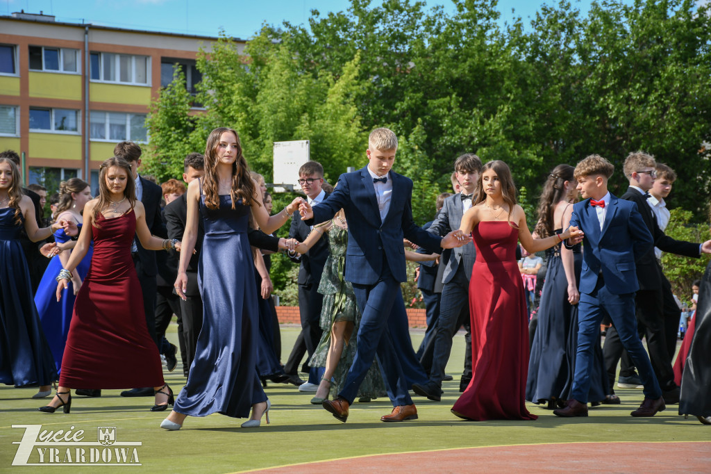 Bal ósmoklasisty w Siódemce