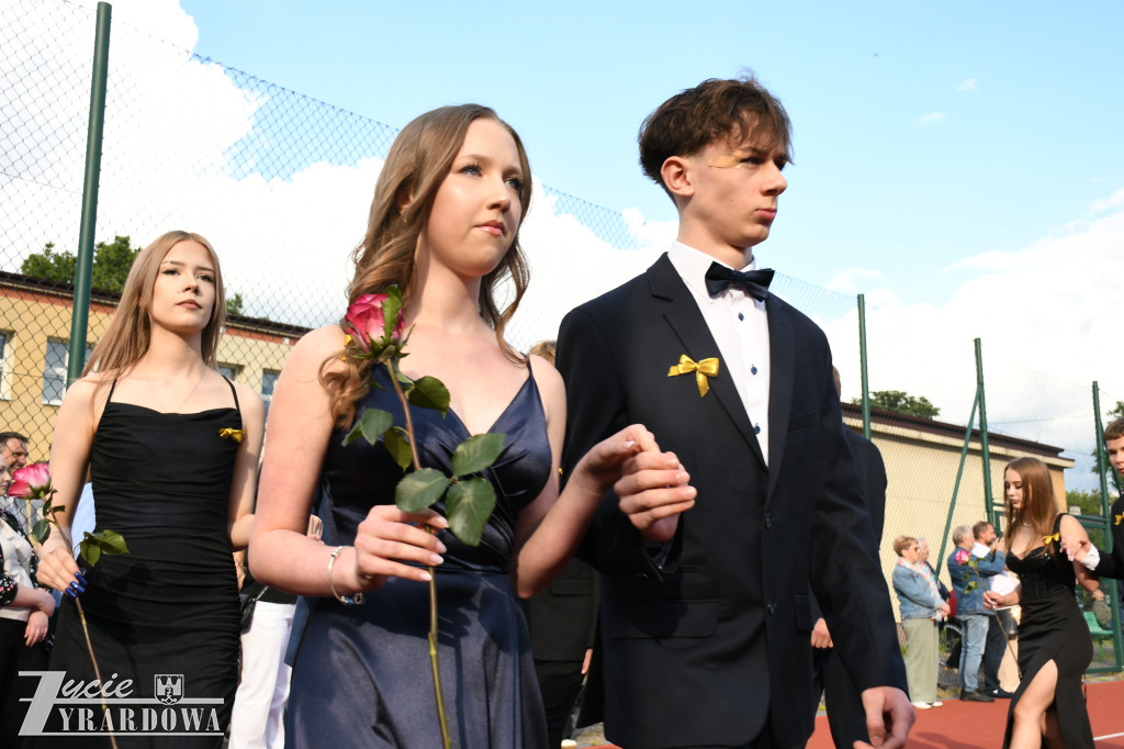 Bal w Jedynce