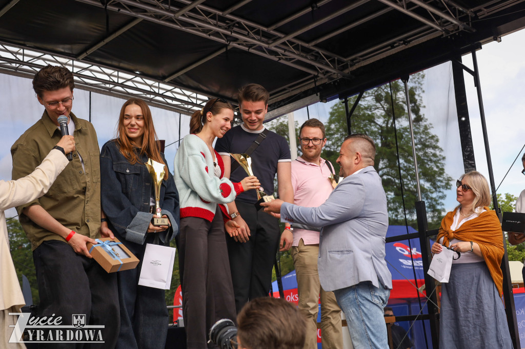 Rally the Girard za nami!