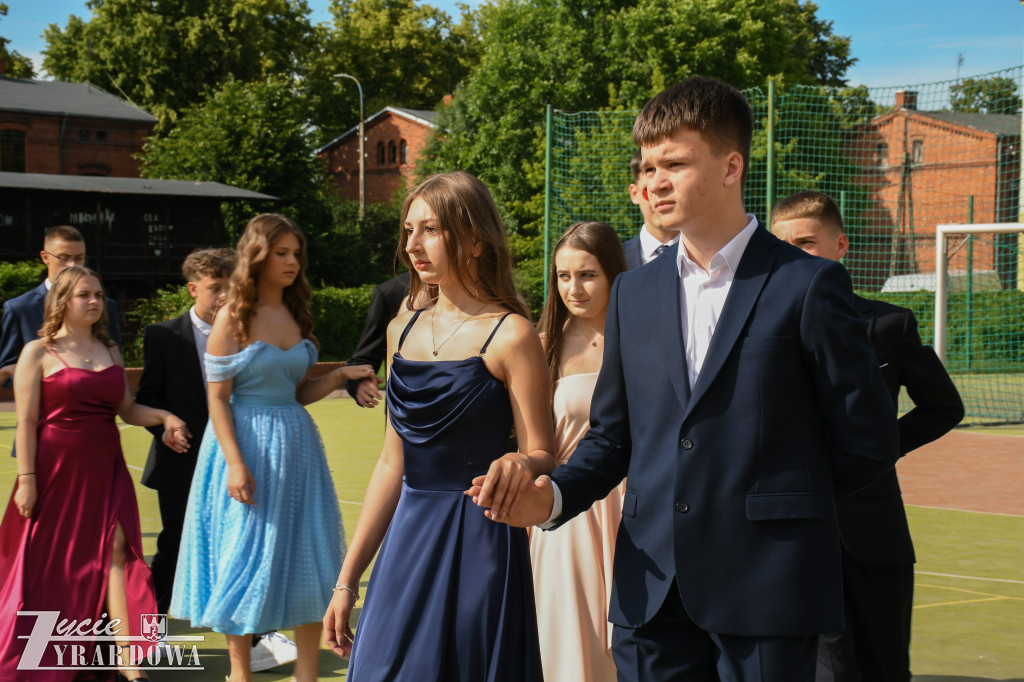 Bal ósmoklasistów z Szóstki