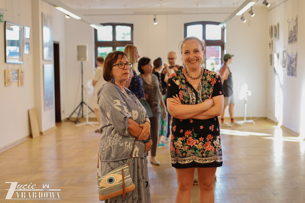 Wystawa lokalnych artystów w Resursie