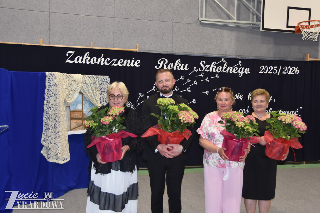 Zostali absolwentami szkoły im. Józefa Chełmońskiego