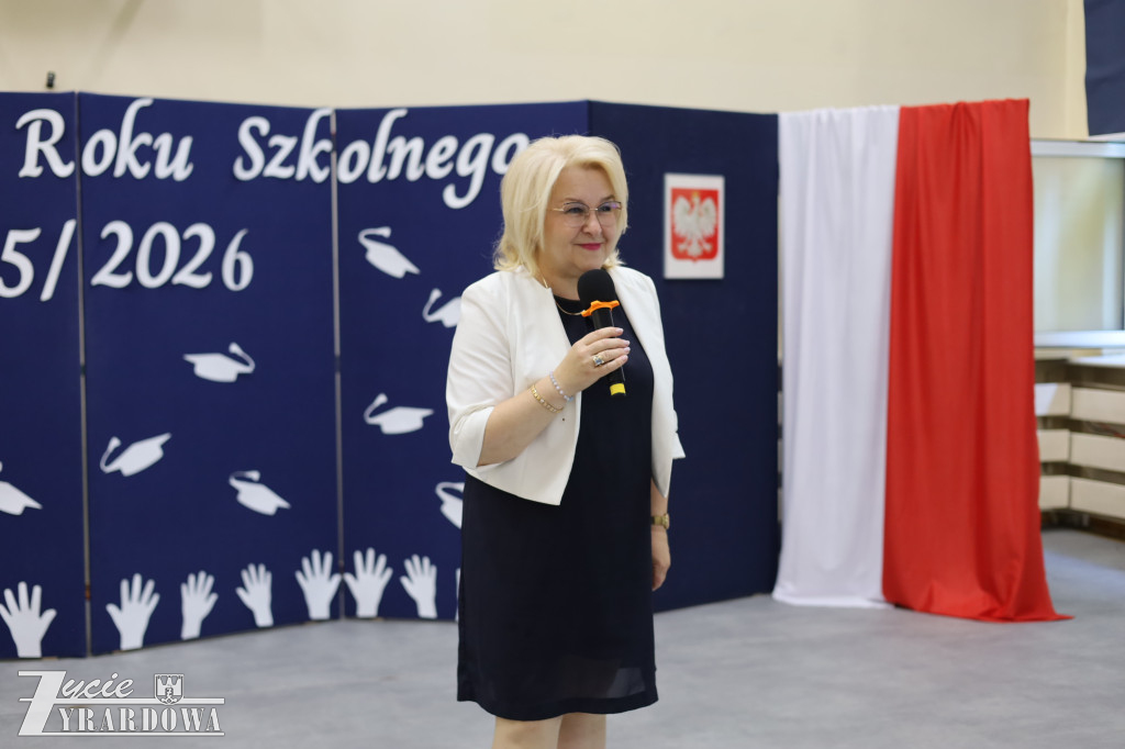 Z dumą i wzruszeniem żegnają 