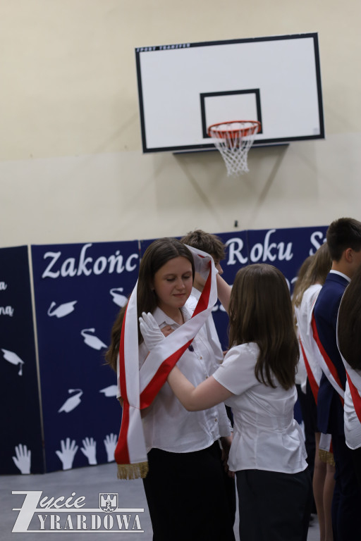 Z dumą i wzruszeniem żegnają 