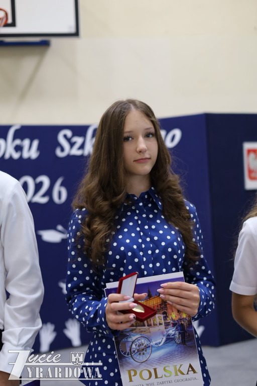 Z dumą i wzruszeniem żegnają 