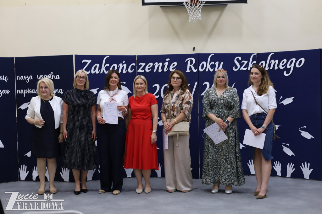 Z dumą i wzruszeniem żegnają 
