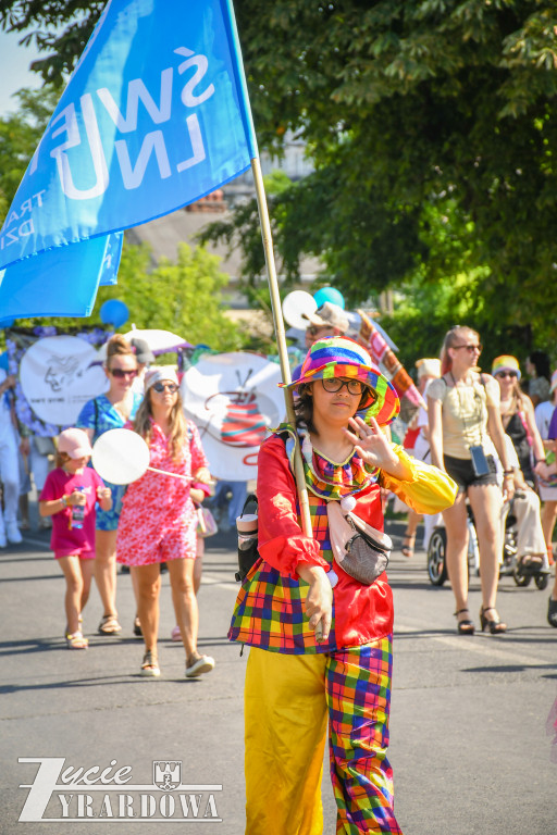 Parada otwierająca Święto Lnu