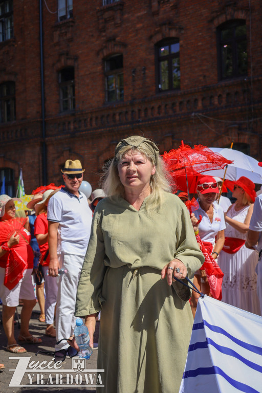 Parada otwierająca Święto Lnu