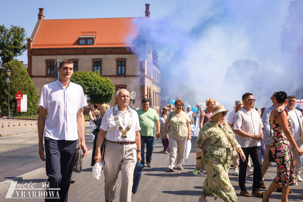Parada otwierająca Święto Lnu