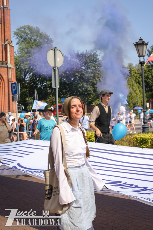 Parada otwierająca Święto Lnu