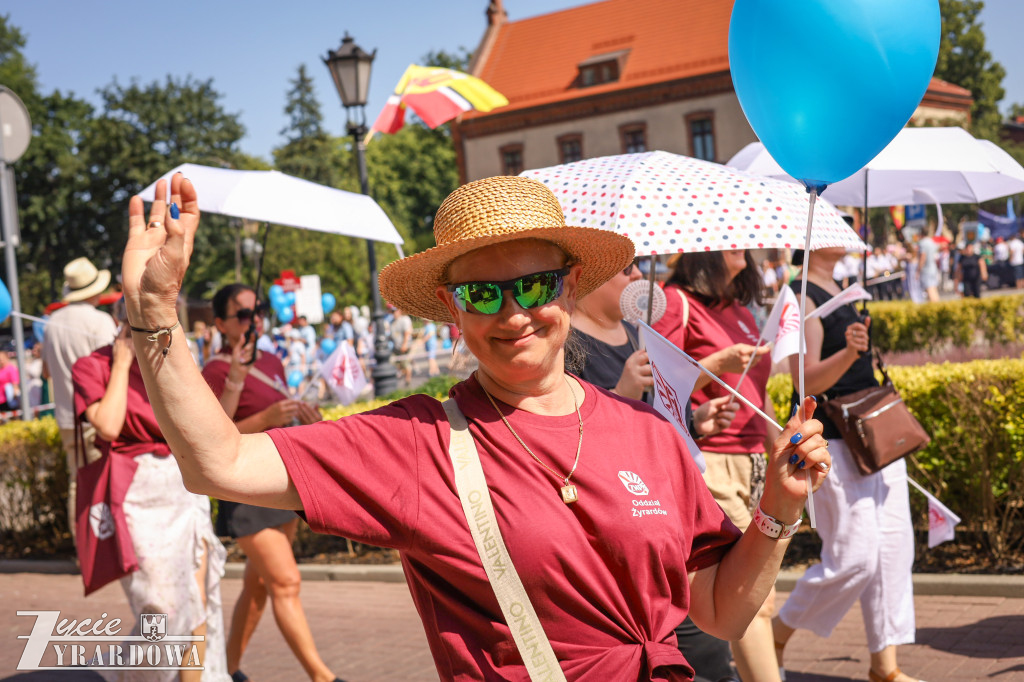 Parada otwierająca Święto Lnu