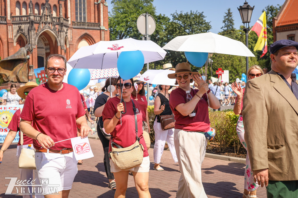 Parada otwierająca Święto Lnu
