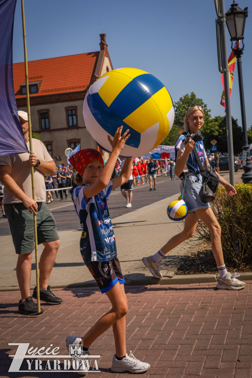 Parada otwierająca Święto Lnu