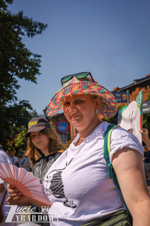 Parada otwierająca Święto Lnu