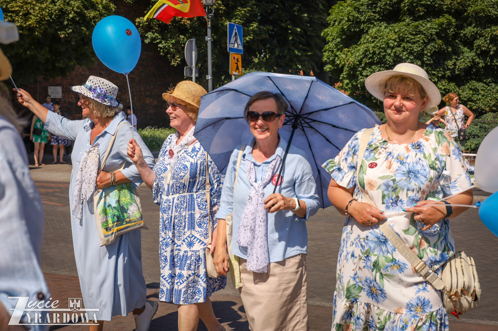 Parada otwierająca Święto Lnu