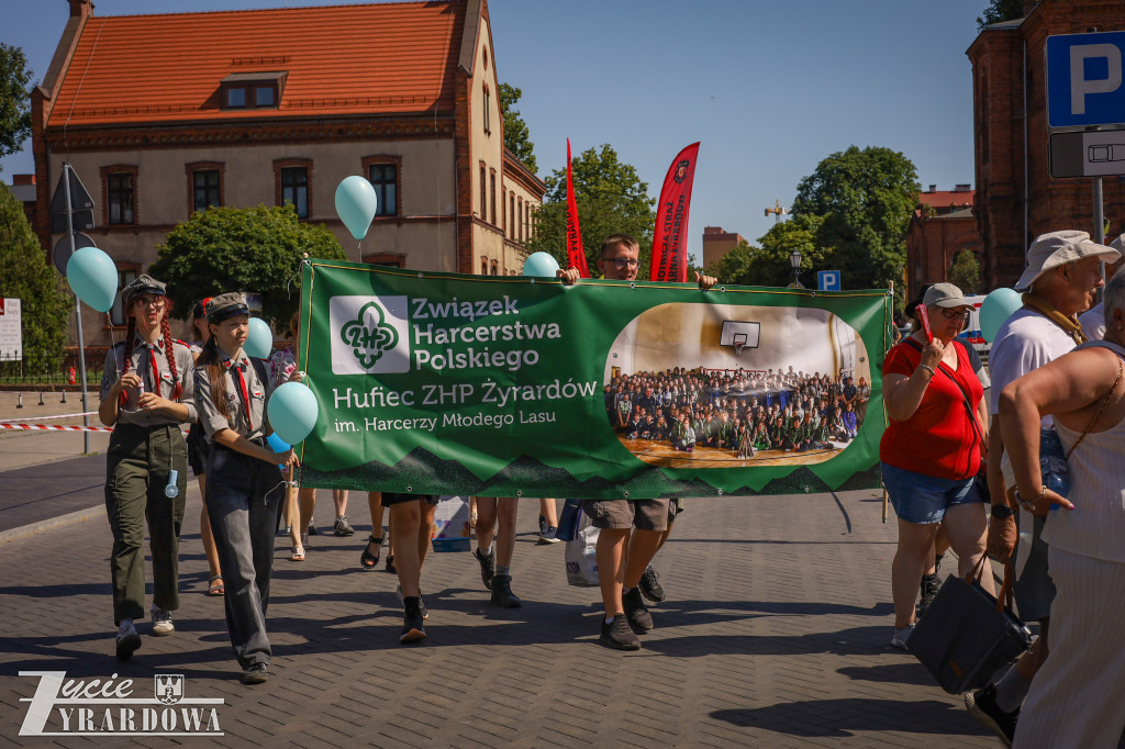 Parada otwierająca Święto Lnu