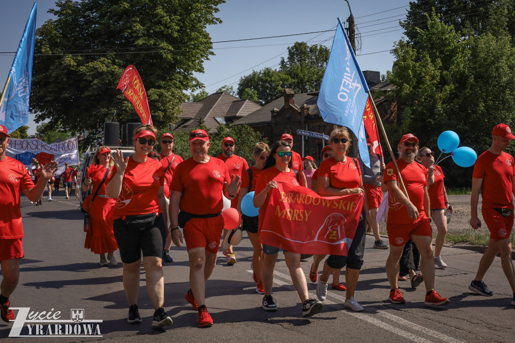 Parada otwierająca Święto Lnu