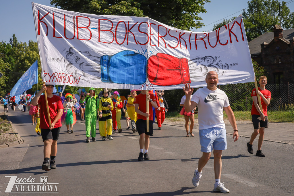 Parada otwierająca Święto Lnu