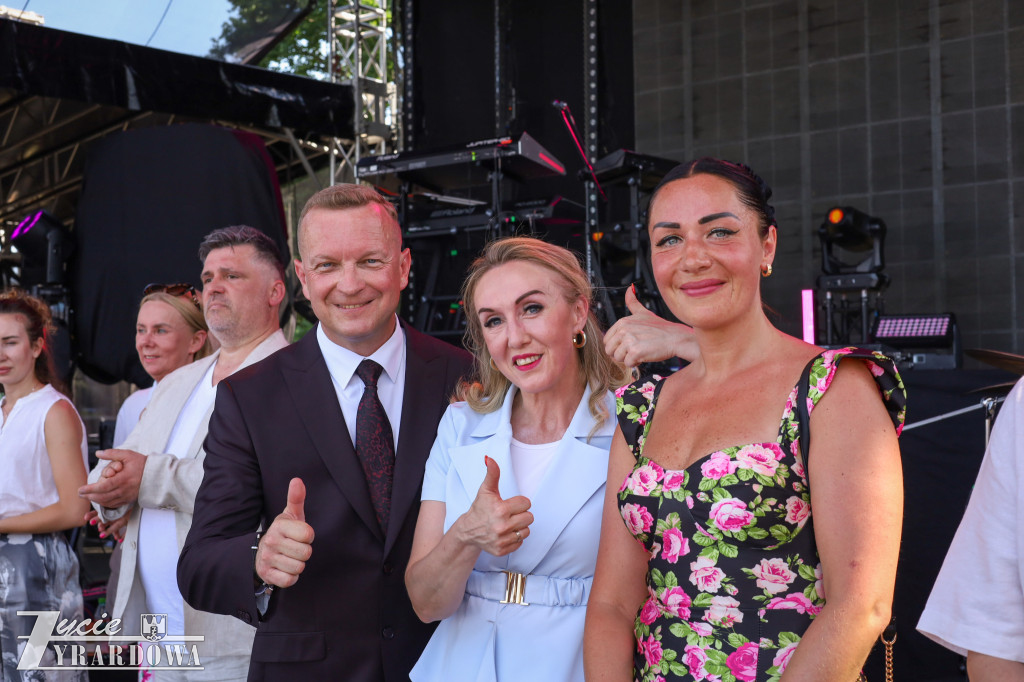 Parada otwierająca Święto Lnu