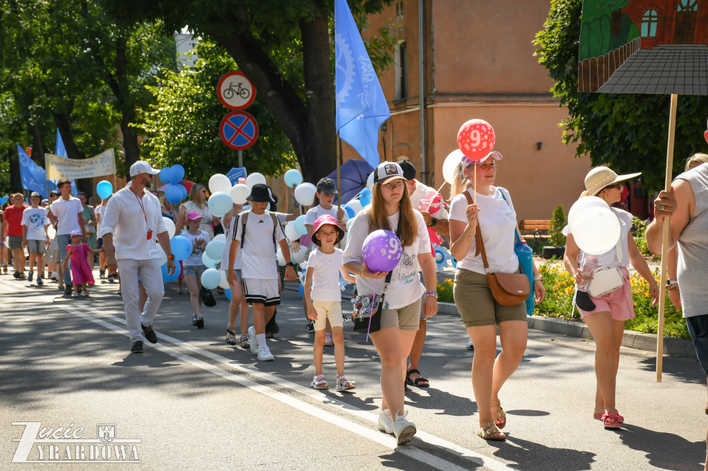 Parada otwierająca Święto Lnu