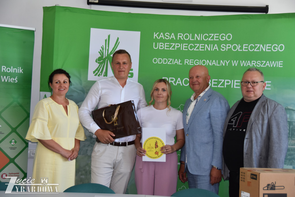 Monika i Paweł Łasica nagrodzeni za bezpieczne gospodarstwo