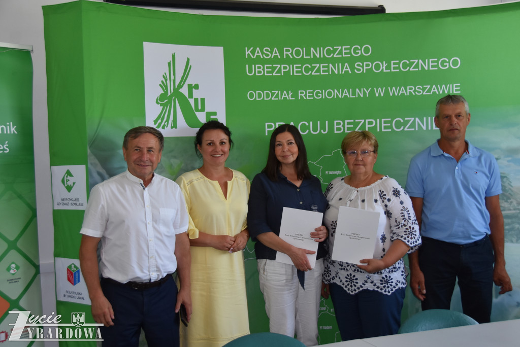 Monika i Paweł Łasica nagrodzeni za bezpieczne gospodarstwo