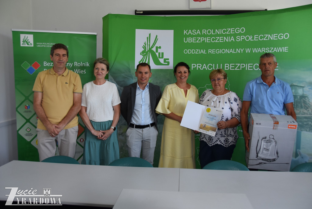 Monika i Paweł Łasica nagrodzeni za bezpieczne gospodarstwo