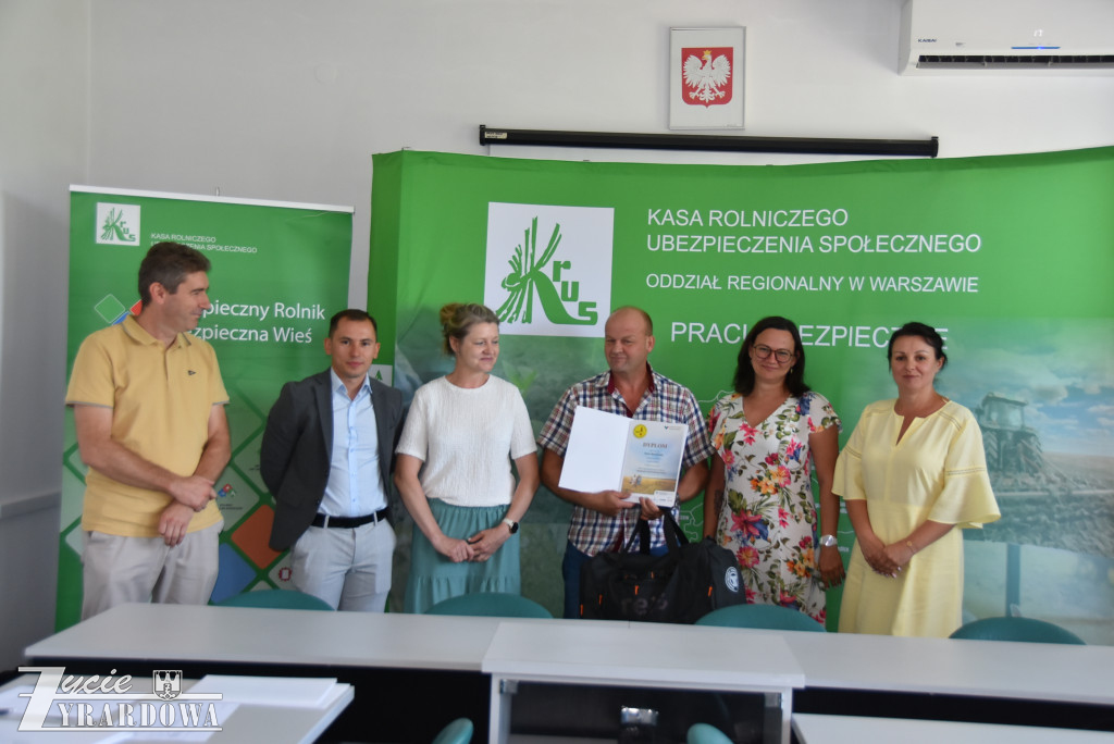 Monika i Paweł Łasica nagrodzeni za bezpieczne gospodarstwo