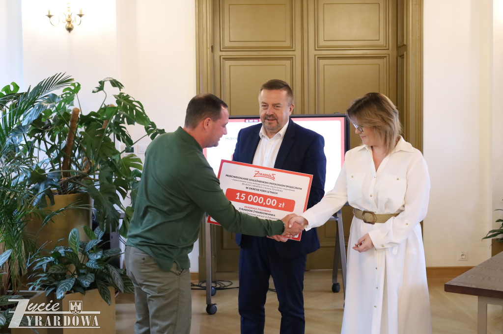 Organizacje odebrały dofinansowanie