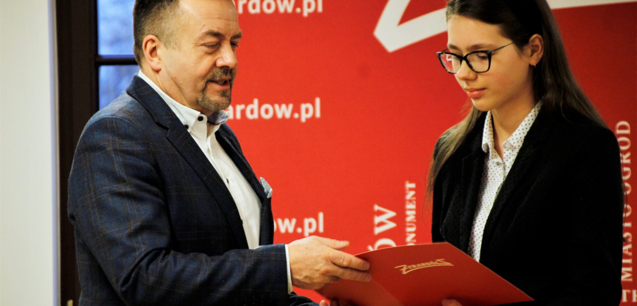 Prezydent nagrodził wybitnych uczniów