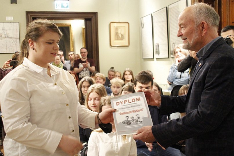 Podsumowanie konkursu plastyczno-historycznego o "Żołnierzach Wyklętych"